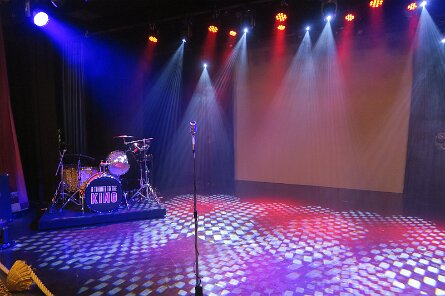 20250325_193319 null